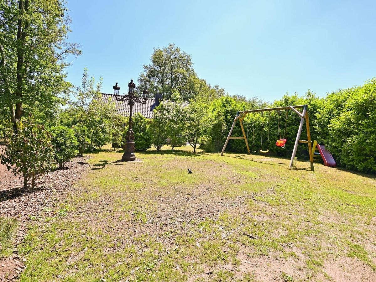 Exquisite Holiday Home In Reutum With Sauna Beekdorp Eksteriør bilde